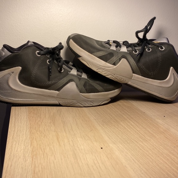 Giannis Antetokounmpo basketball shoes(Freak one) - Picture 2 of 7